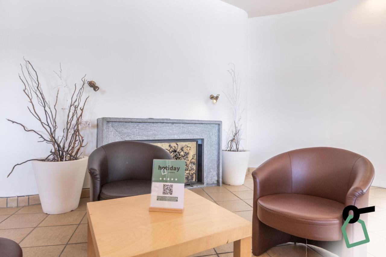 Hotiday Hotel Sestriere Bagian luar foto
